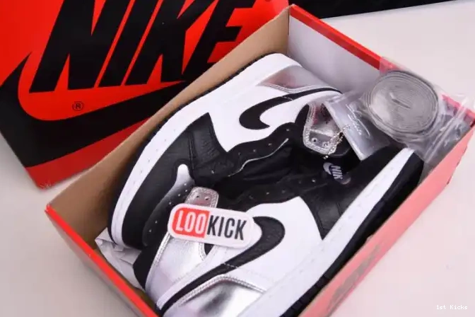 1st Kicks WMNS SILVER 1 HIGH CD0461-001 OG AIR JORDAN TOE 0527